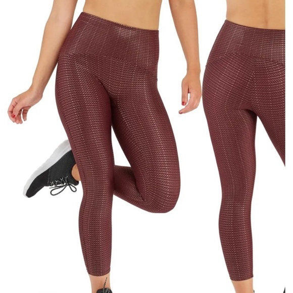 SPANX Metallic Dot Print Active 7/8 Booty Leggings - Picture 1 of 12